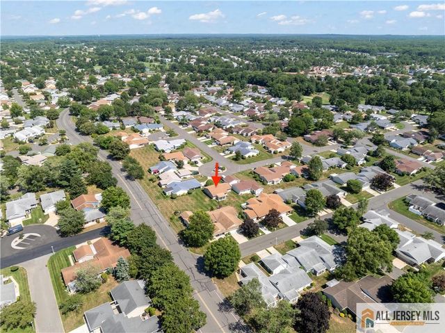 215 Branch Road A, Monroe, NJ 08831