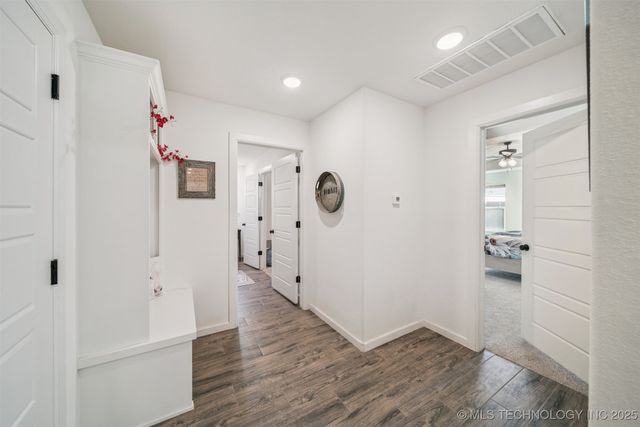 10723 S 280th East Avenue, Coweta, OK 74429