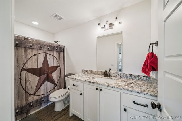 10723 S 280th East Avenue, Coweta, OK 74429