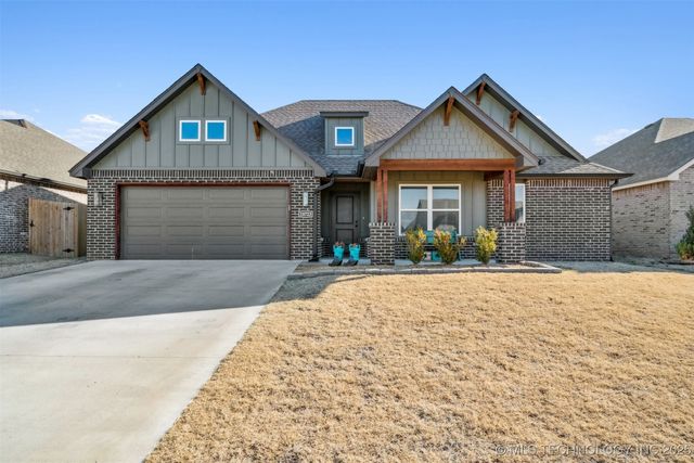 10723 S 280th East Avenue, Coweta, OK 74429