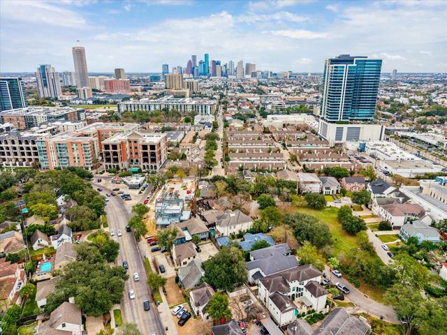 2036 Brentwood Drive, Houston, TX 77019