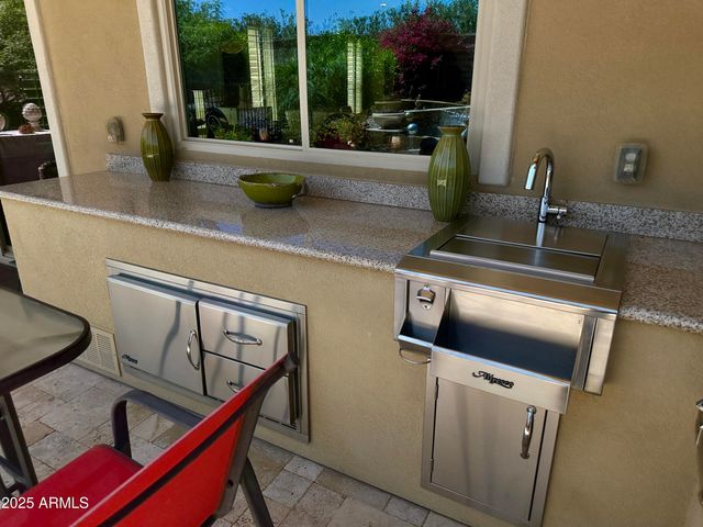 562 E VESPER Trail, Queen Creek, AZ 85140