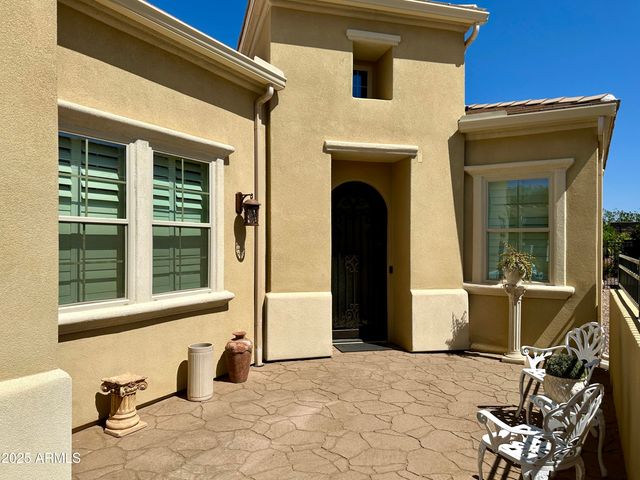 562 E VESPER Trail, Queen Creek, AZ 85140