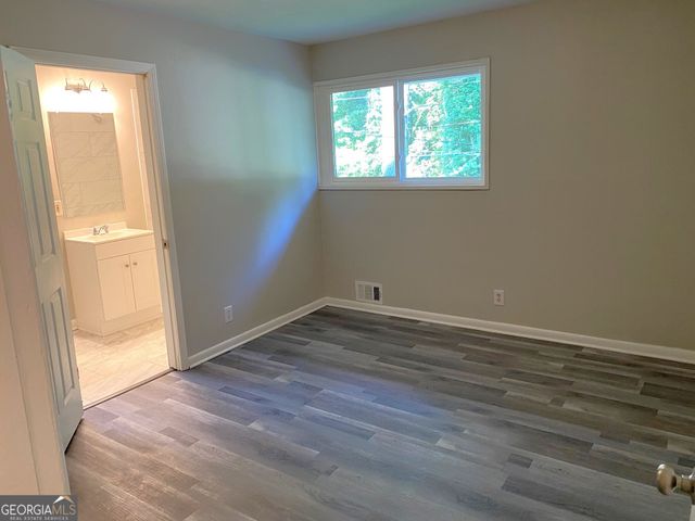 2764 Riggs Drive, East Point, GA 30344