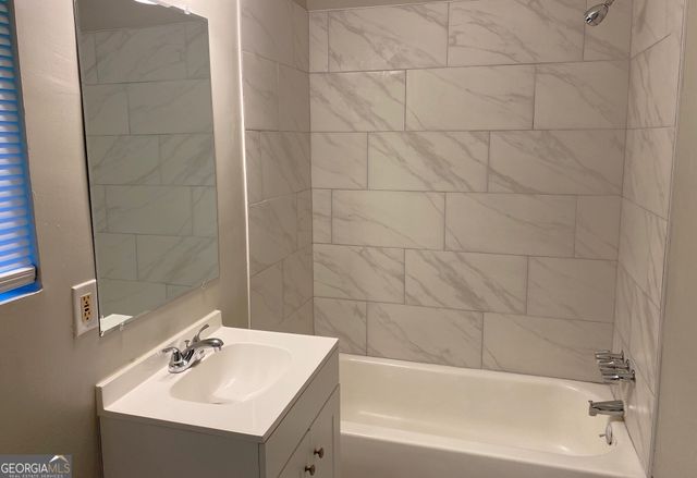 2764 Riggs Drive, East Point, GA 30344