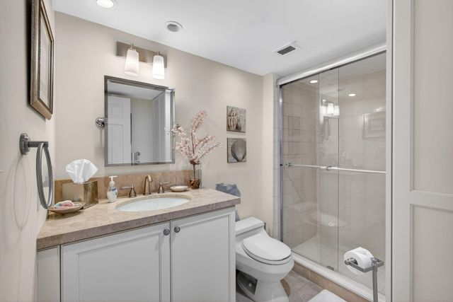 840 Ocean Drive 406, Juno Beach, FL 33408