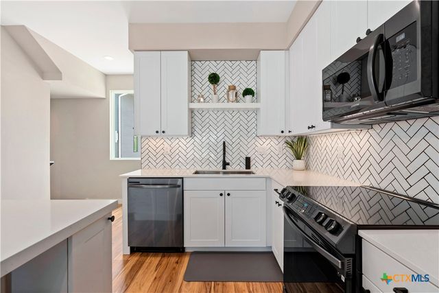 1208 N Academy Avenue 3201, New Braunfels, TX 78130