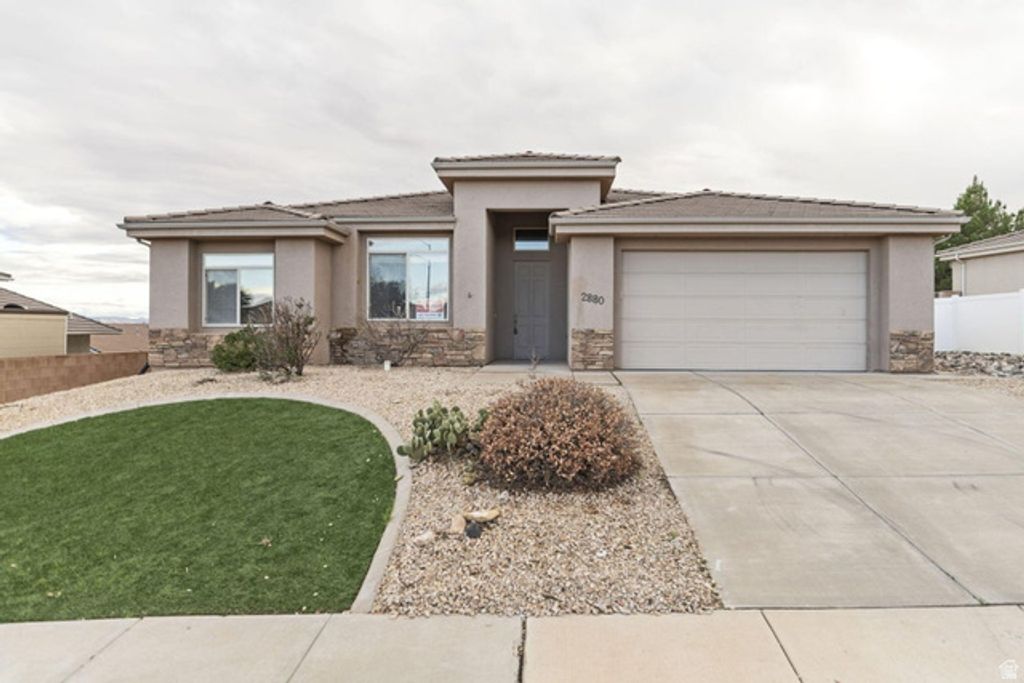 2880 E 380 N, St. George, UT 84790