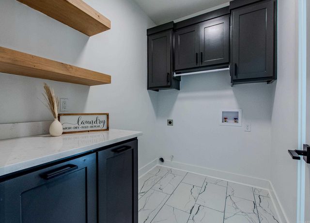 629 Valley Oak Drive, Sherwood, AR 72120