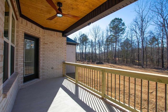 629 Valley Oak Drive, Sherwood, AR 72120