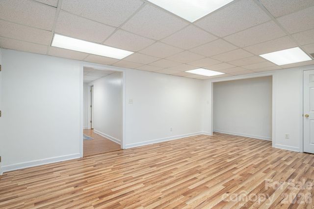 1535 20th Avenue Place NE, Hickory, NC 28601