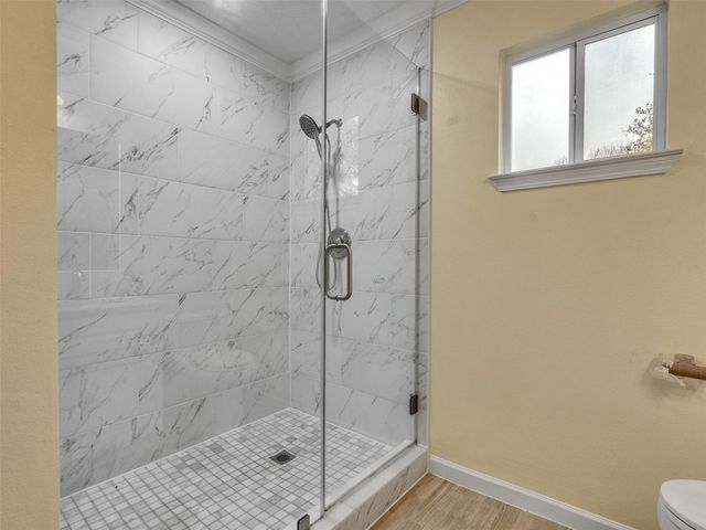 1814 Oak Valley Drive, Kemah, TX 77565