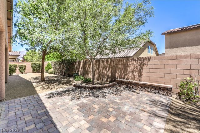 8836 Nolene Stream Street, Las Vegas, NV 89131