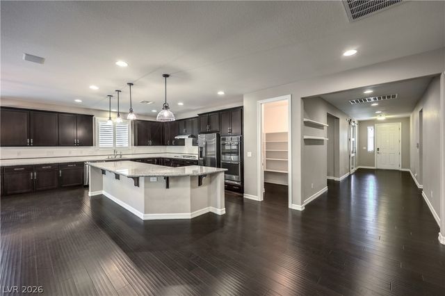8836 Nolene Stream Street, Las Vegas, NV 89131