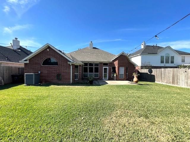 408 Cedar Point Drive, League City, TX 77573