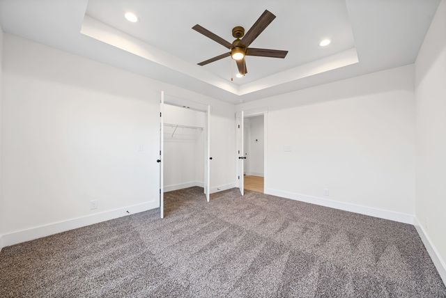 907 Douglas Ln, Clarksville, TN 37043