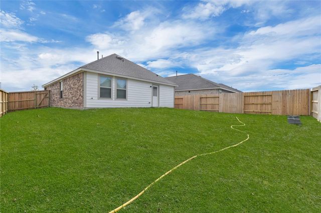 6323 Barrington Cliff Trail, Kingwood, TX 77365