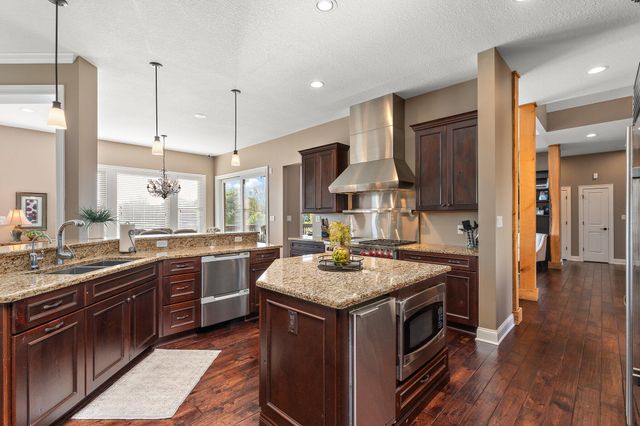 11429 Bell Place, Crown Point, IN 46307