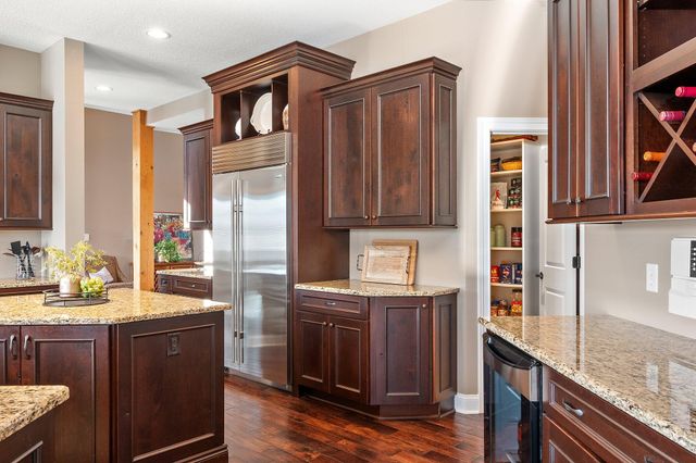 11429 Bell Place, Crown Point, IN 46307