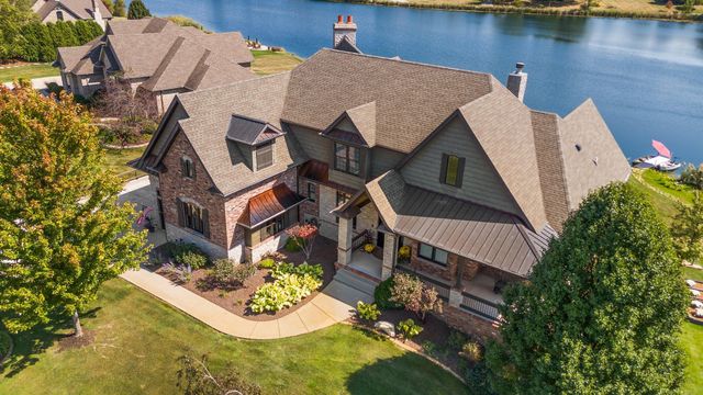 11429 Bell Place, Crown Point, IN 46307