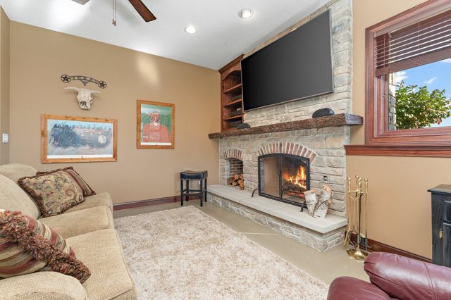 11429 Bell Place, Crown Point, IN 46307