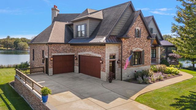 11429 Bell Place, Crown Point, IN 46307