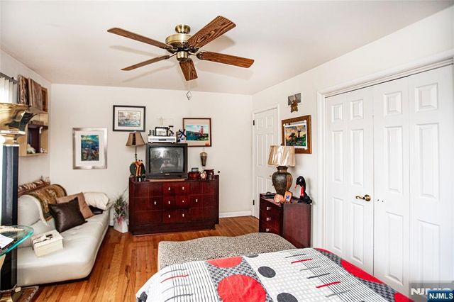 41 Orchard Place, Hawthorne, NJ 07506