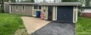 8548 Midwood Avenue, St Louis, MO 63134