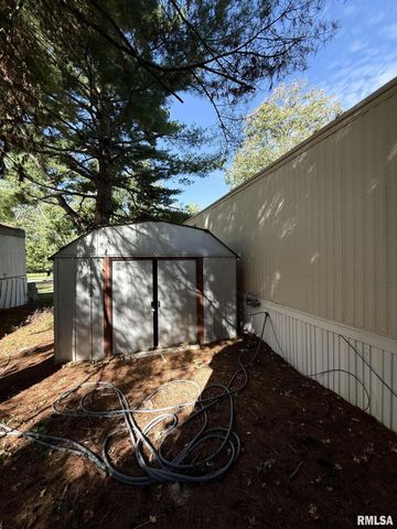 73 Grassy Meadow, Carbondale, IL 62901