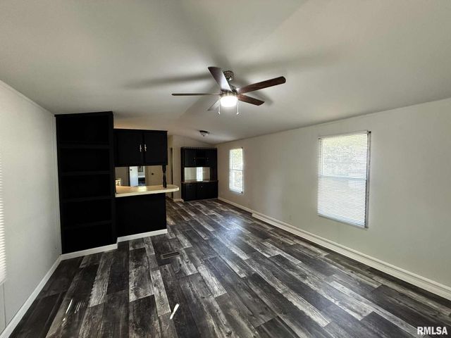 73 Grassy Meadow, Carbondale, IL 62901