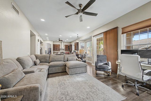 5933 W VIA MONTOYA Drive, Glendale, AZ 85310
