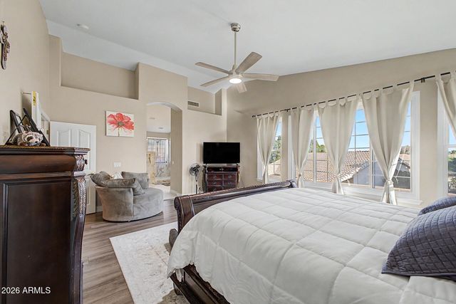 5933 W VIA MONTOYA Drive, Glendale, AZ 85310