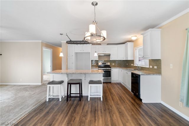 177 D Street SW, Navarre, OH 44662