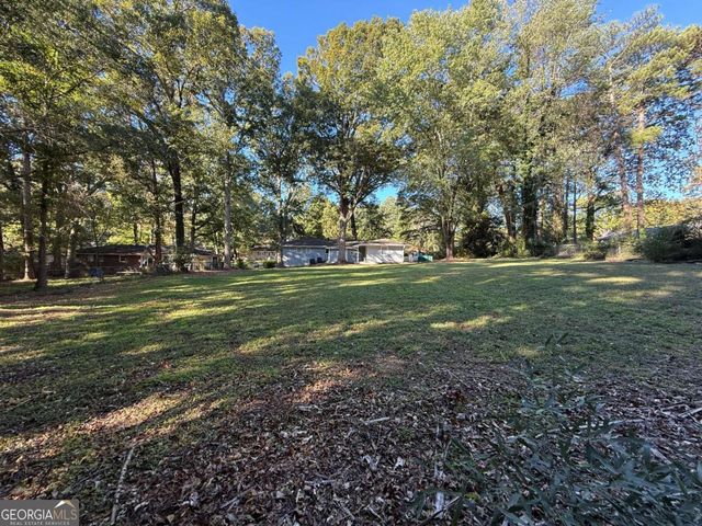 1576 Carolyn Drive B, Stone Mountain, GA 30087