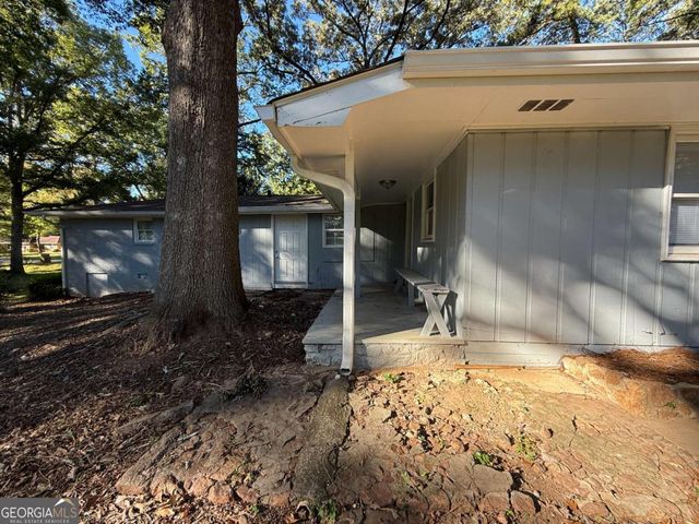 1576 Carolyn Drive B, Stone Mountain, GA 30087