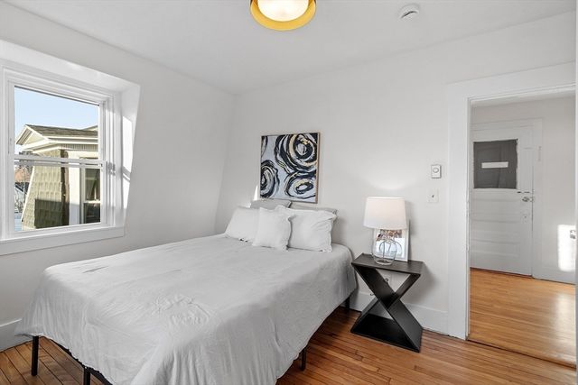 52 Bonair 3, Somerville, MA 02145