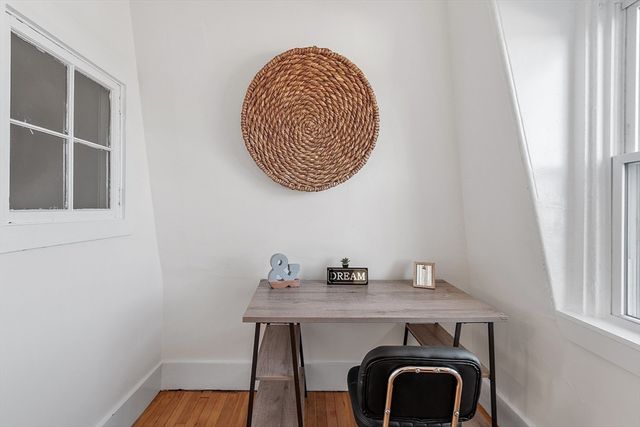 52 Bonair 3, Somerville, MA 02145