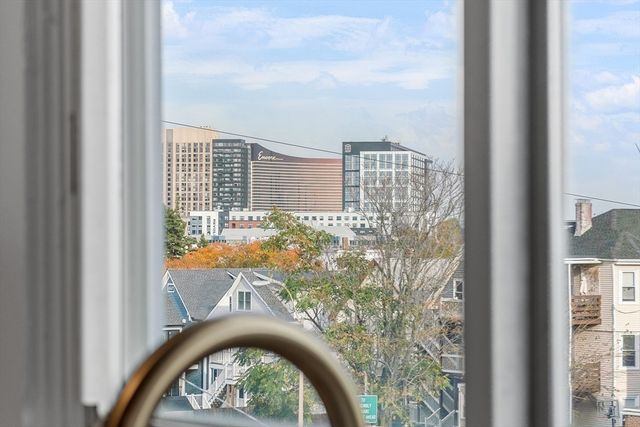 52 Bonair 3, Somerville, MA 02145