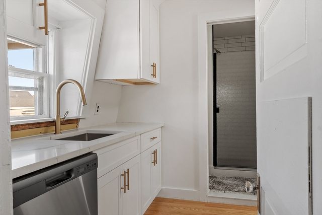 52 Bonair 3, Somerville, MA 02145