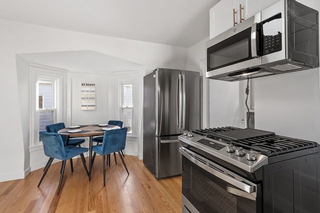 52 Bonair 3, Somerville, MA 02145