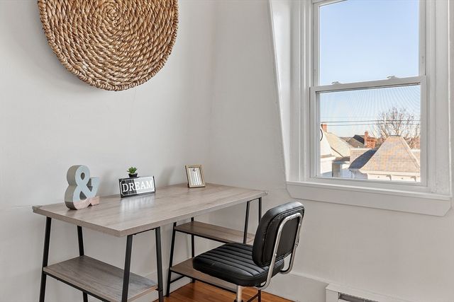 52 Bonair 3, Somerville, MA 02145