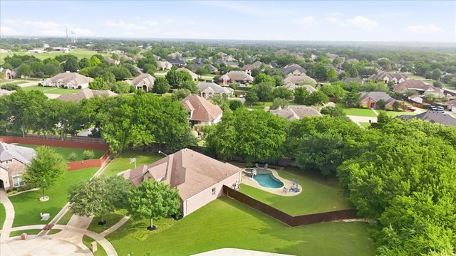 1309 Chisholm Trail Court, Midlothian, TX 76065