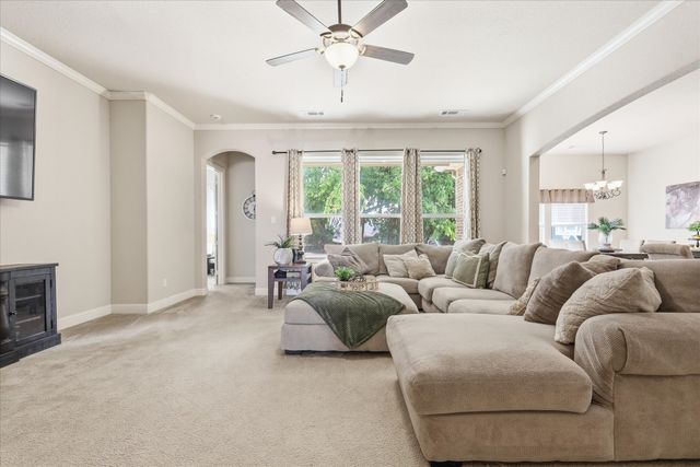 1309 Chisholm Trail Court, Midlothian, TX 76065