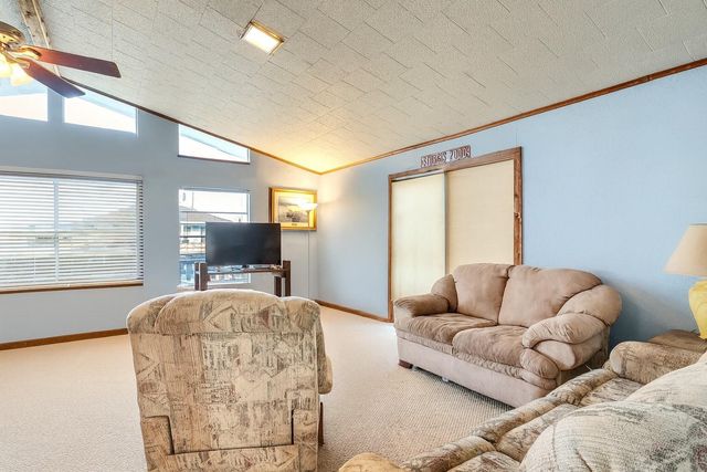 31 Trout Lane, Freeport, TX 77541