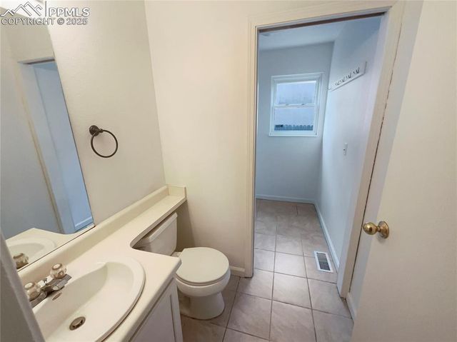 217 Corliss Street, Colorado Springs, CO 80911