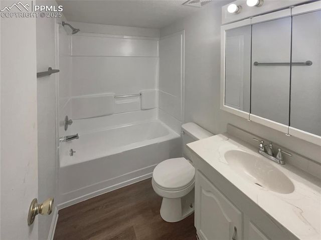 217 Corliss Street, Colorado Springs, CO 80911