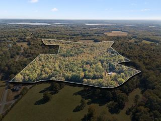 534 Whitney Branch Rd, Springville, TN 38256