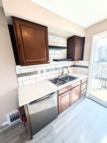 1217 Main Avenue, Moorhead, MN 56560