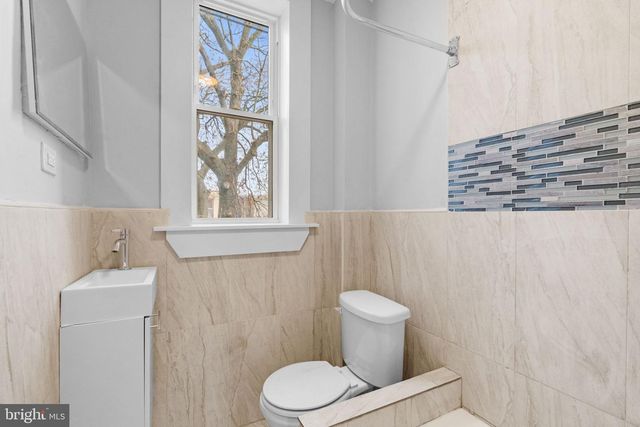 6247 N WOODSTOCK ST, Philadelphia, PA 19138