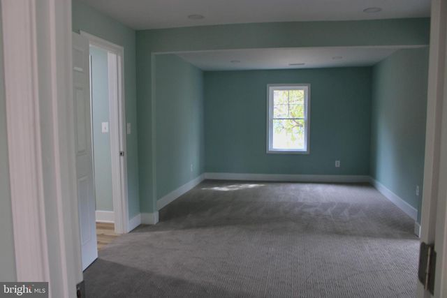 7235 MACEDONIA RD, Woodford, VA 22580